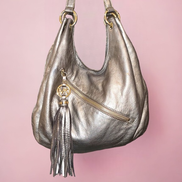 MICHAEL Michael Kors Handbags - EUC MICHAEL Michael Kors Charm Tassel Large Hobo Bag